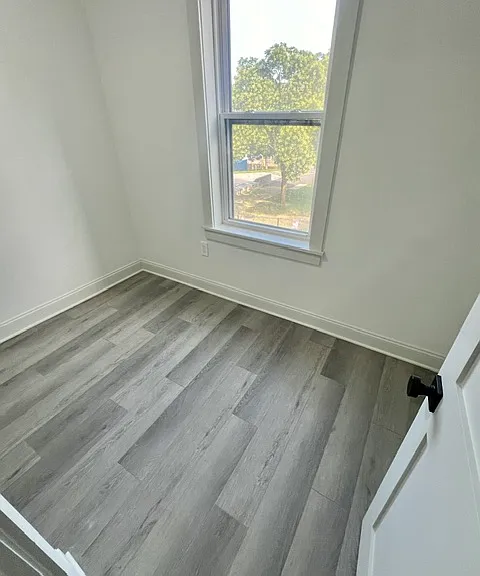 18 Dunreath St #3 — Photo 18