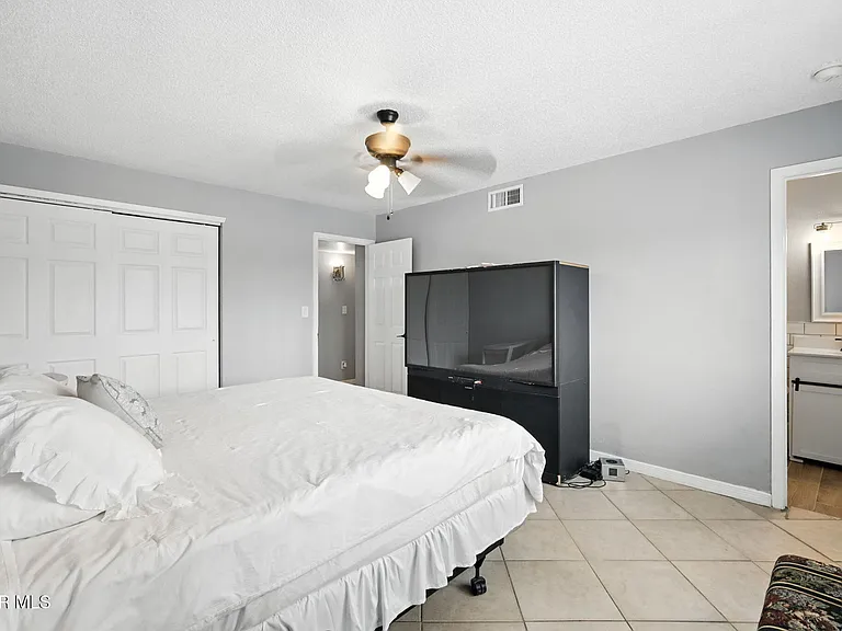 329 Sereno Dr — Photo 16