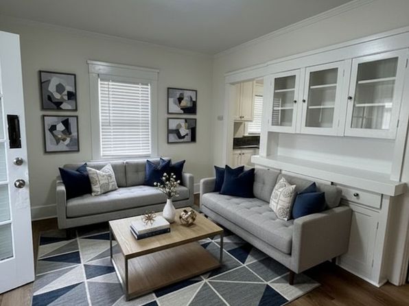 1117 1123 1/2 Pine Ave #11175