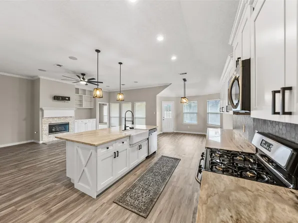2435 Soledad Ridge Dr, Spring, TX 77373