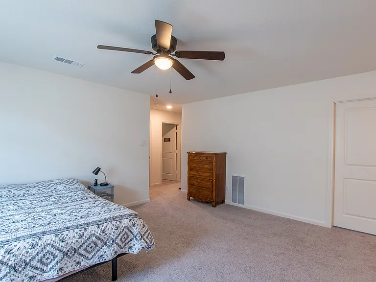 113 Waterhouse Lake Dr — Photo 12