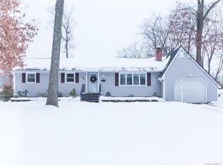 204 Woodland Dr, South Windsor, CT 06074