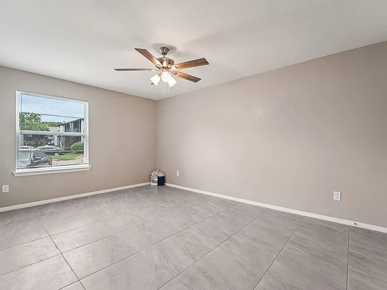 Crosby at Westchase Apartments — Photo 88