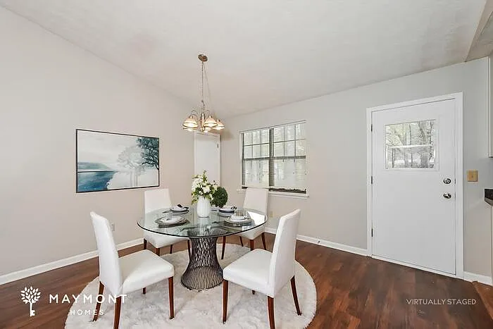 2524 Holly Berry Trl — Photo 7