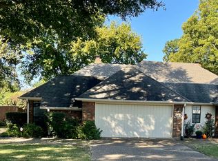 1818 Weeks Ln, Fort Smith, AR 72903