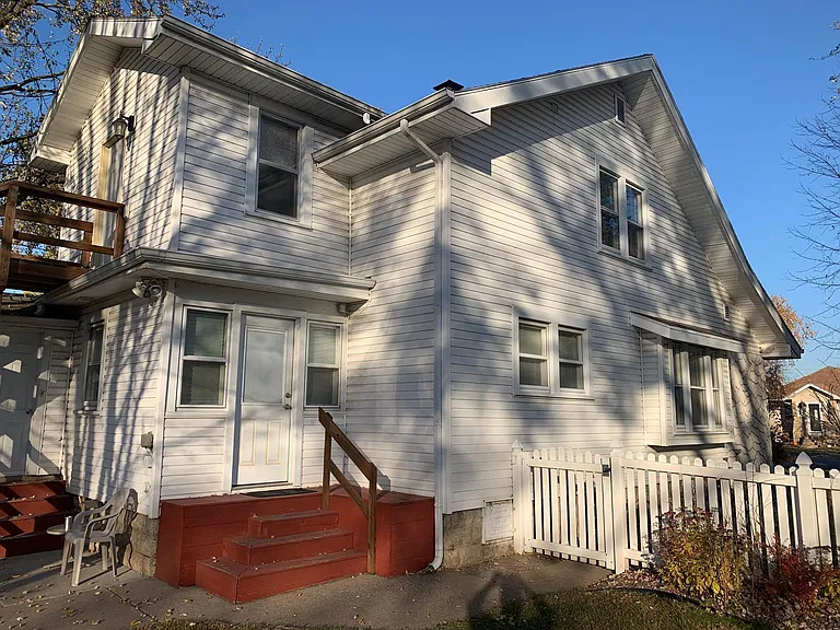 2331 George St — Photo 11