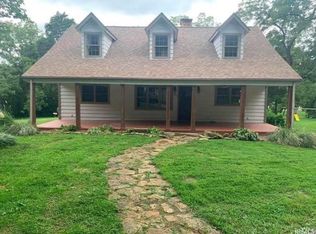 500 W 1st St, Huntingburg, IN 47542