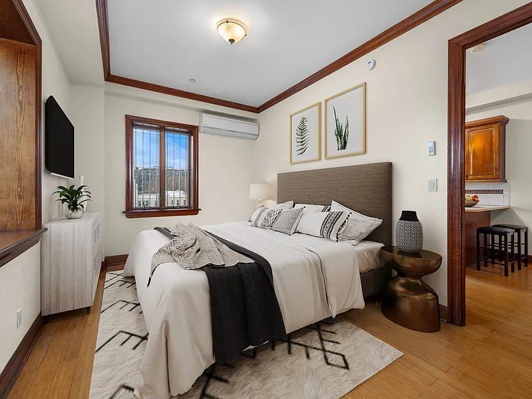 12-14 31st Ave #6 — Photo 3