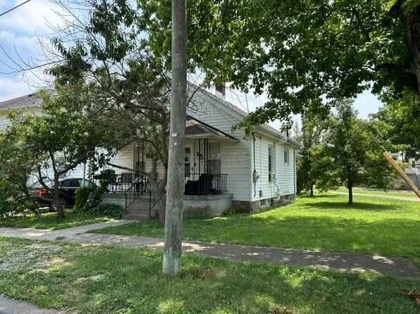 15 Bolton Ave, Newark, OH 43055