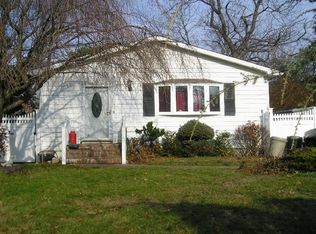 10 Nesconset Ave, Nesconset, NY 11767