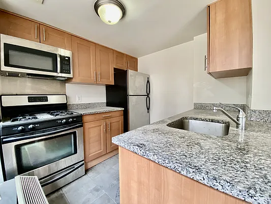 Rented by Living New York | media 11