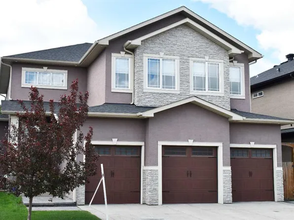 120 SE Kinniburgh Cir, Chestermere, AB T1X 0P8