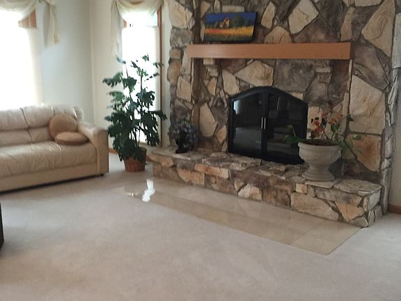 5th image of 3810 Willow Run