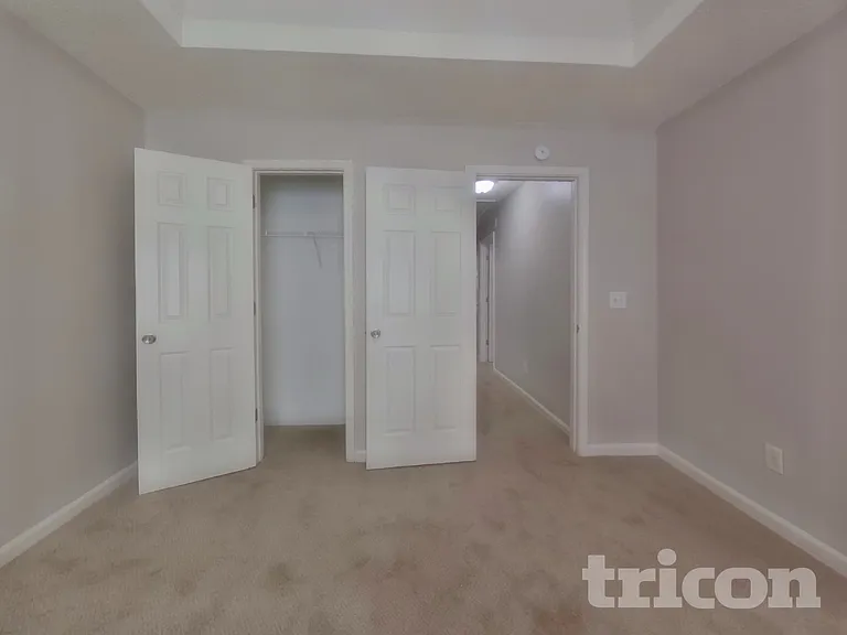 3028 Stonebridge Creek Dr — Photo 6