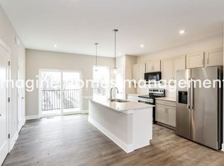 2527 Dix St, Cincinnati, OH 45206