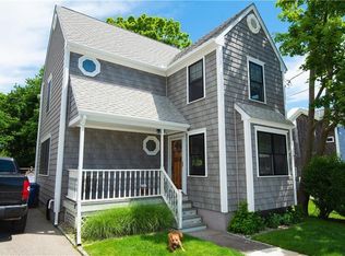112 Connection St, Newport, RI 02840