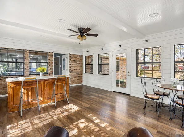 14050 Harry Savoy Rd, Saint Amant, LA 70774