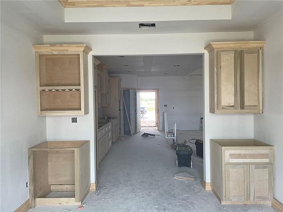 3rd image of 4113 Karo Dr