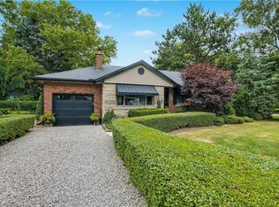843 Eagle Dr, Burlington, ON L7T3A3