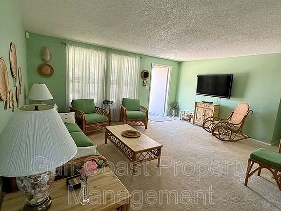 5th image of 12884 Bacchus Rd