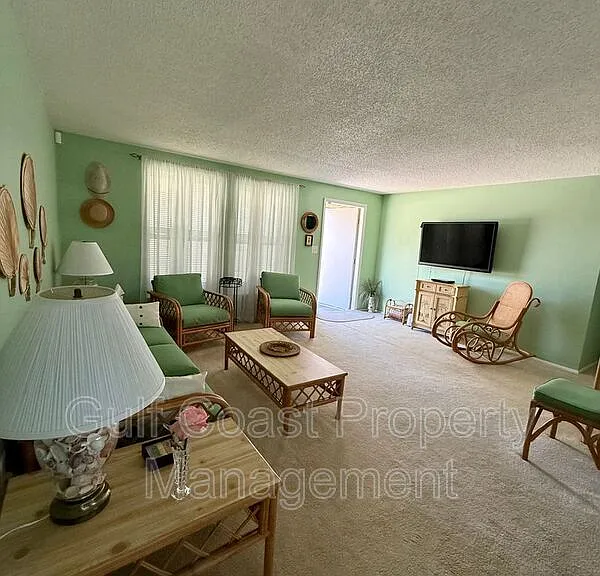 12884 Bacchus Rd — Photo 5