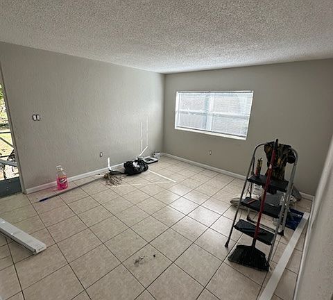 4th image of 3125 Avenue S NW #C