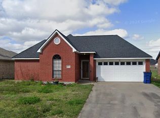 609 Manor Dr, Angleton, TX 77515