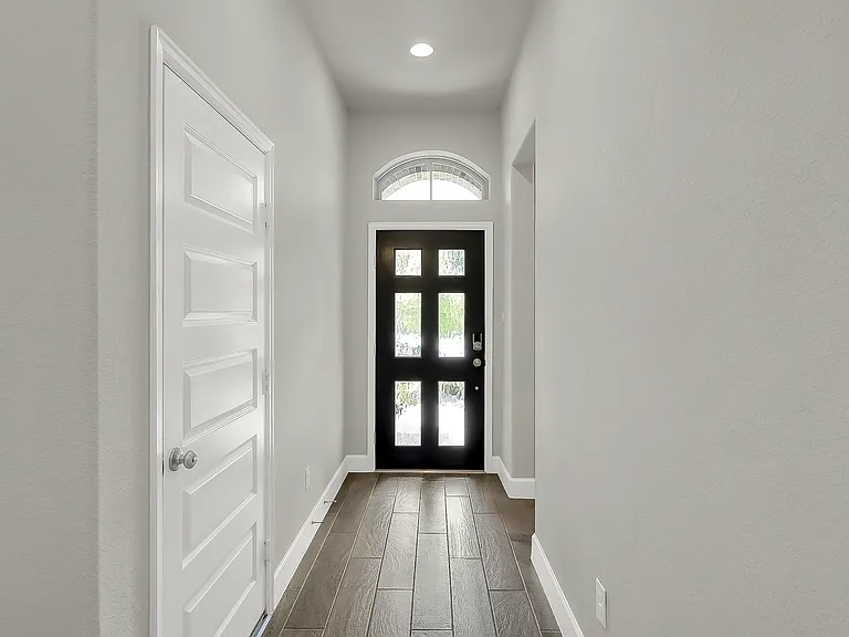 328 Rise Ln — Photo 10