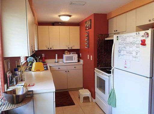 3rd image of 4418 Atwood Dr