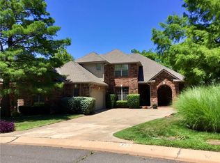 233 Shortgrass Rd, Edmond, OK 73003