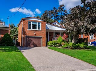 60 Greylawn Cres, Toronto, ON M1R 2V6