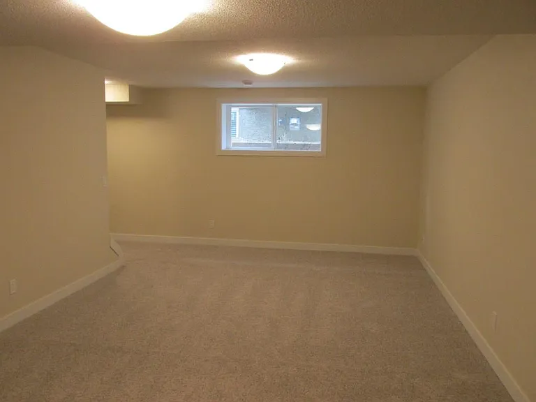 15 Violet Close #15 — Photo 3