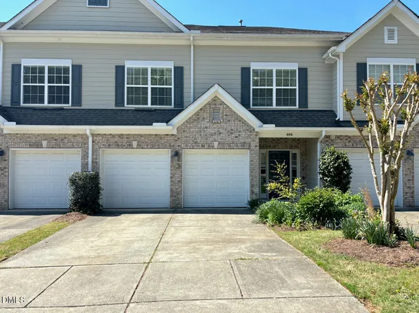 606 Bartlett Cir, Hillsborough, NC 27278