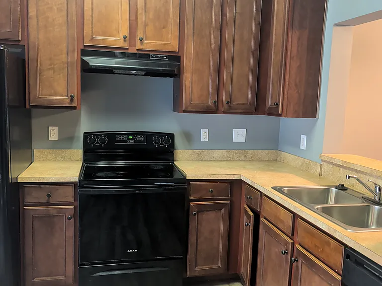 8434 Big Creek Ct — Photo 14