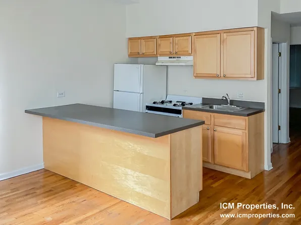 2502 N Lincoln Ave #1, Chicago, IL 60614