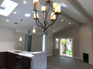 2721 Abejorro St, Carlsbad, CA 92009