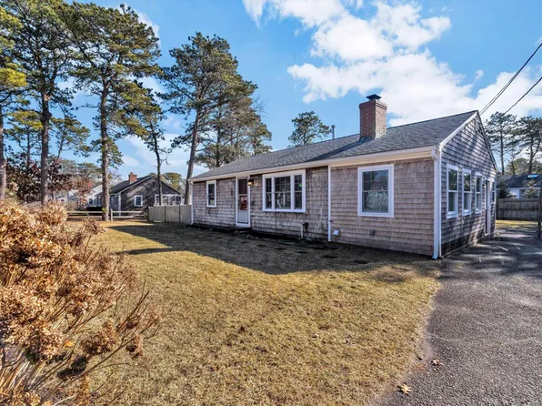 55 Cedar Street, South Yarmouth, MA 02664