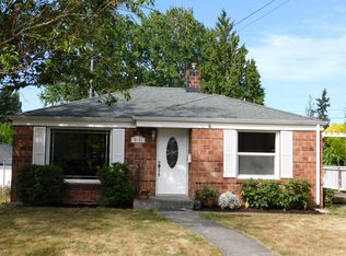 8821 36th Ave SW, Seattle, WA 98126
