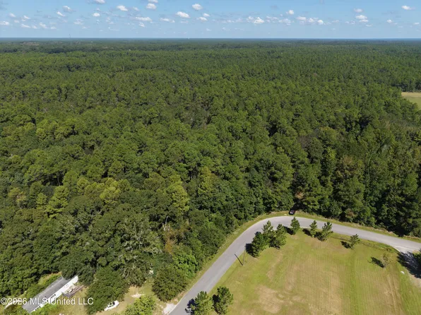 Rayford Shumock Rd, Moss Point, MS 39562