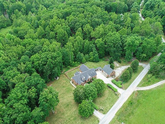4th image of 1312 Sycamore Creek Dr