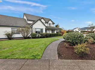 1592 Kingston Way, Eugene, OR 97401