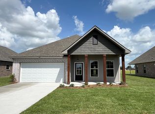 1419 Tina St, Thibodaux, LA 70301