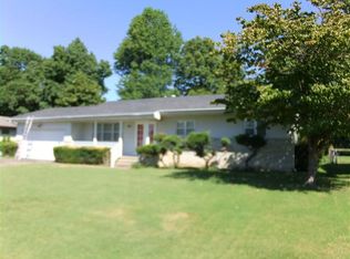 3313 E Seminole St, Springfield, MO 65804