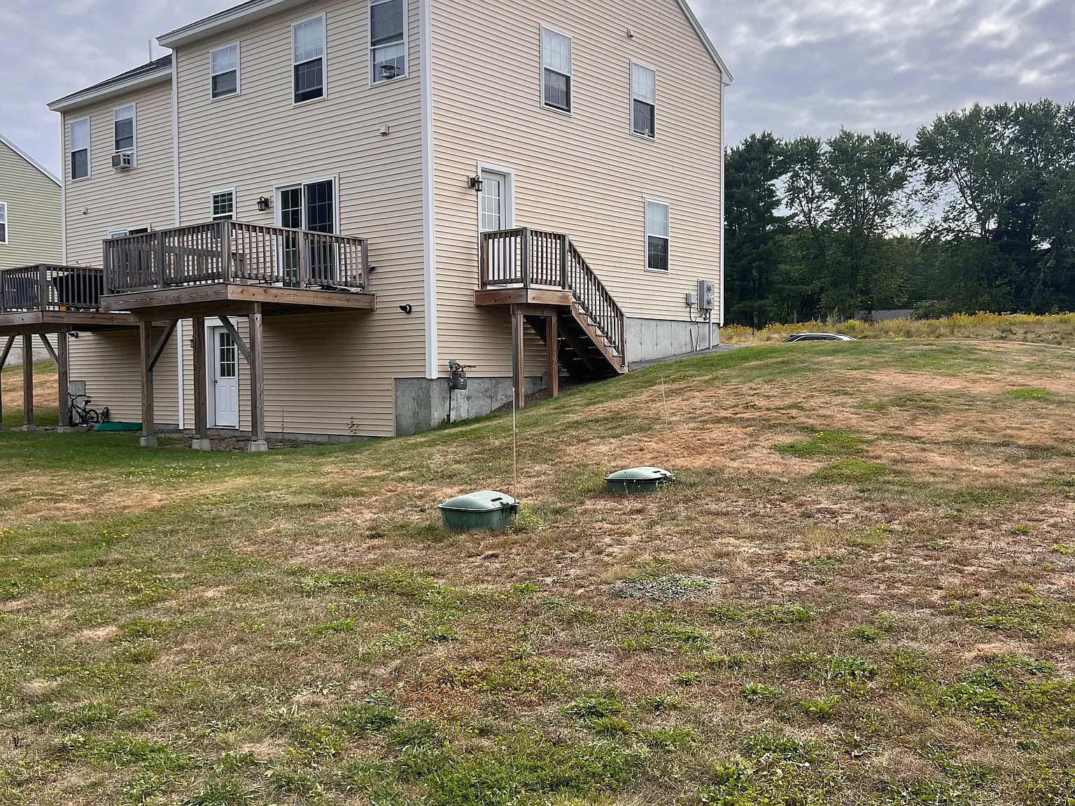 3 bed, 1.5 bath, 1472 sqft, $2,600 — Photo 3