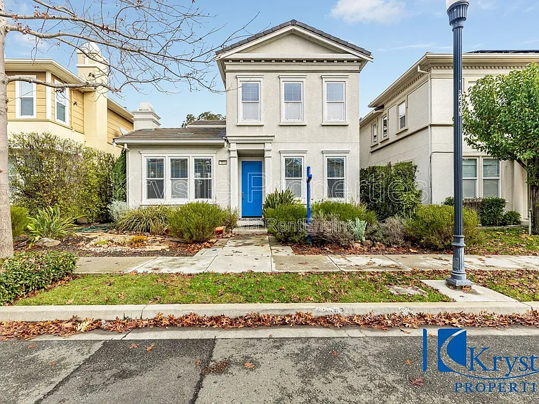1010 Madrone Ave — Photo 1