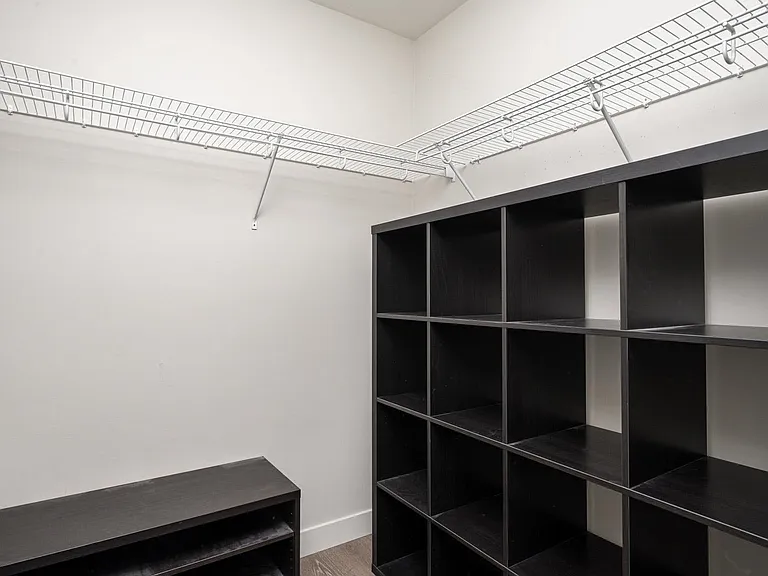 1588 Hastings St E #415 — Photo 9
