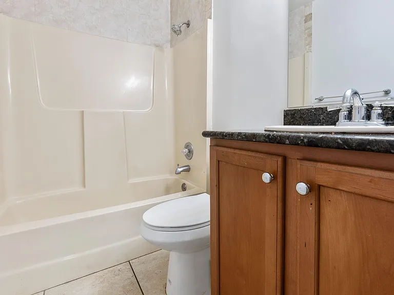 5236 Treetops Dr #L-104 — Photo 14