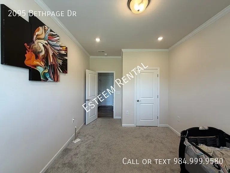 2095 Bethpage Dr — Photo 15