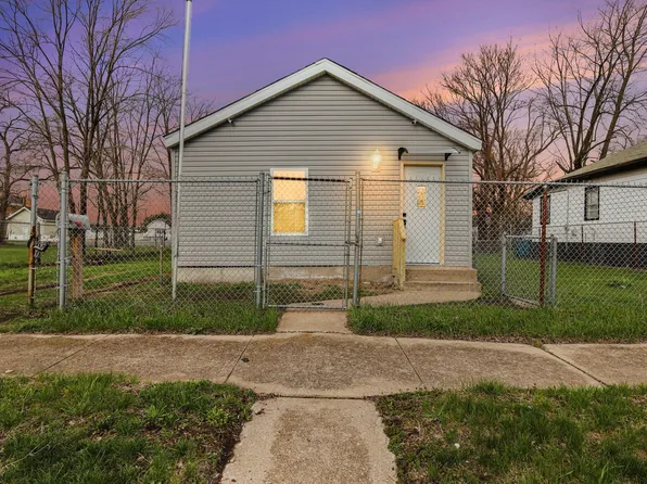 2420 Connecticut St, Gary, IN 46407