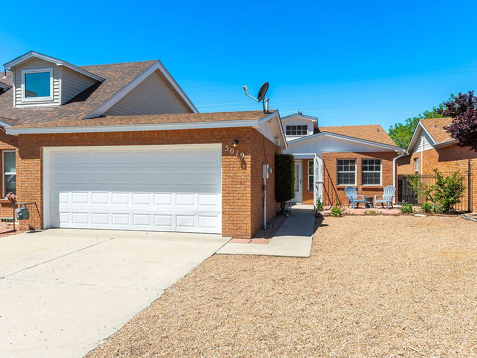 1st image of 5019 Calle De Carino NE